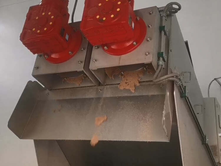 Sludge dewatering in soy sauce factory