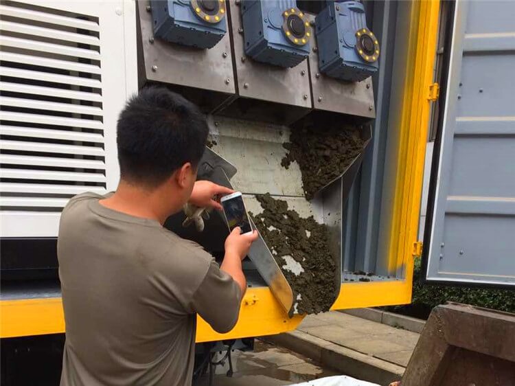 Septic tank sludge dewatering