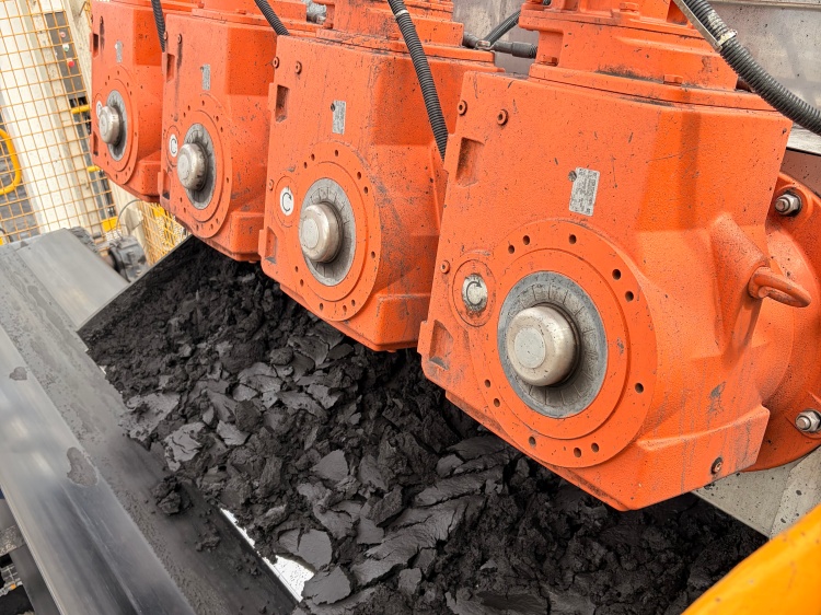 Debugging of Australian sludge dewatering equipment